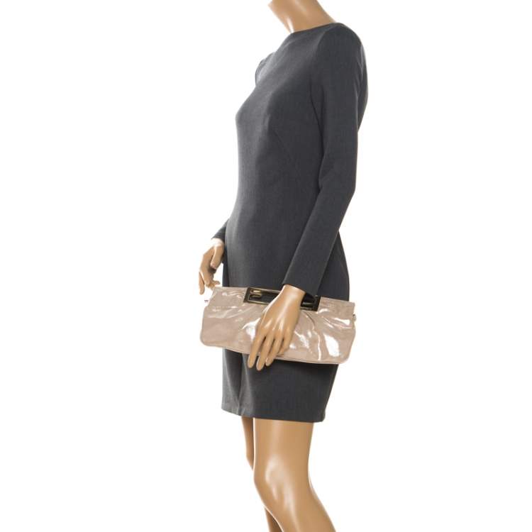 Pre Owned Fendi Metallic Beige Leather Cutout Handle Clutch