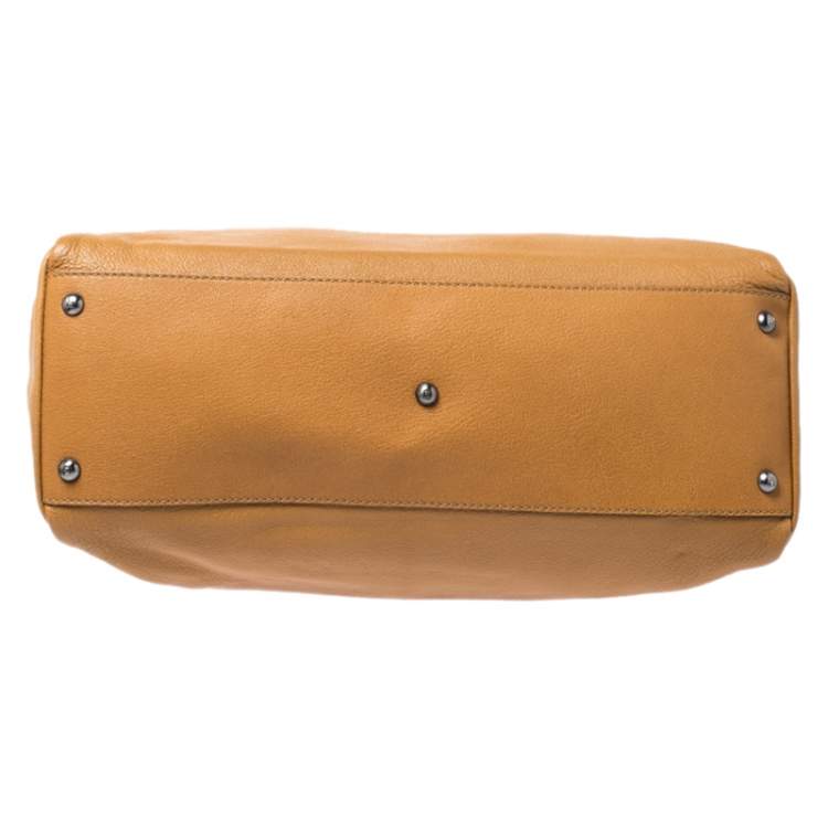 Pre Owned Fendi Tan Leather Large Peekaboo Top Handle Bag