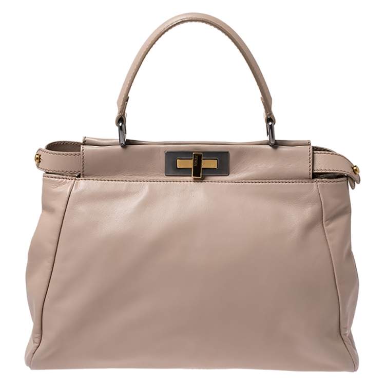 Pre Owned Fendi Nude Leather Medium Peekaboo Top Handle Bag