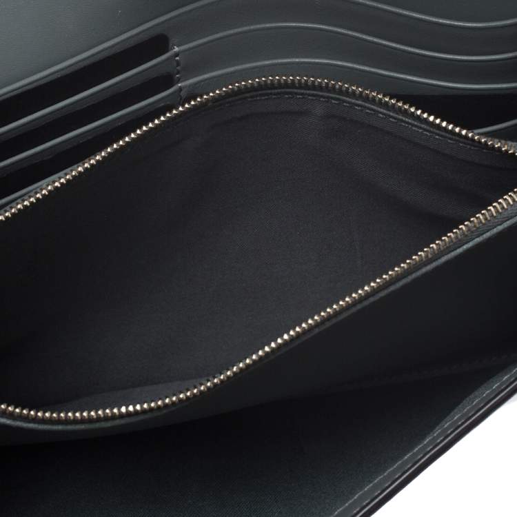 Pre Owned Fendi Grey Leather Chain Clutch