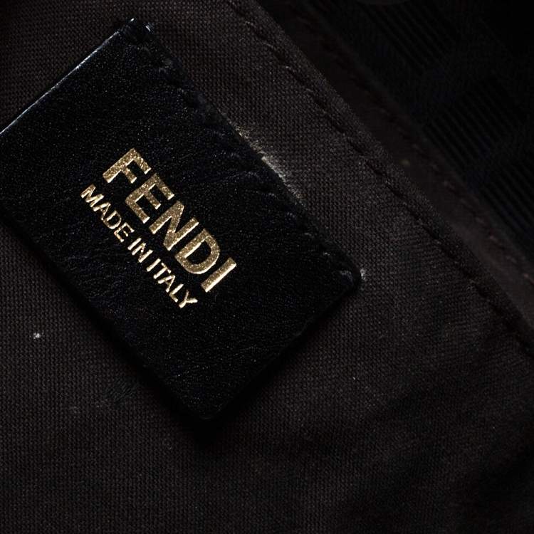 Pre Owned Fendi Black  Zucca Canvas Chef Shopper Tote