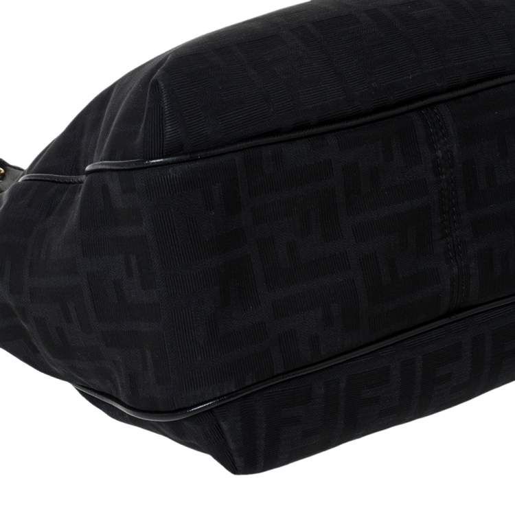 Pre Owned Fendi Black  Zucca Canvas Chef Shopper Tote