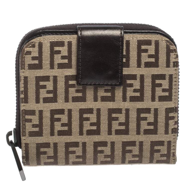 Pre Owned Fendi Beige/Brown Zucchino Canvas and Leather Compact Wallet
