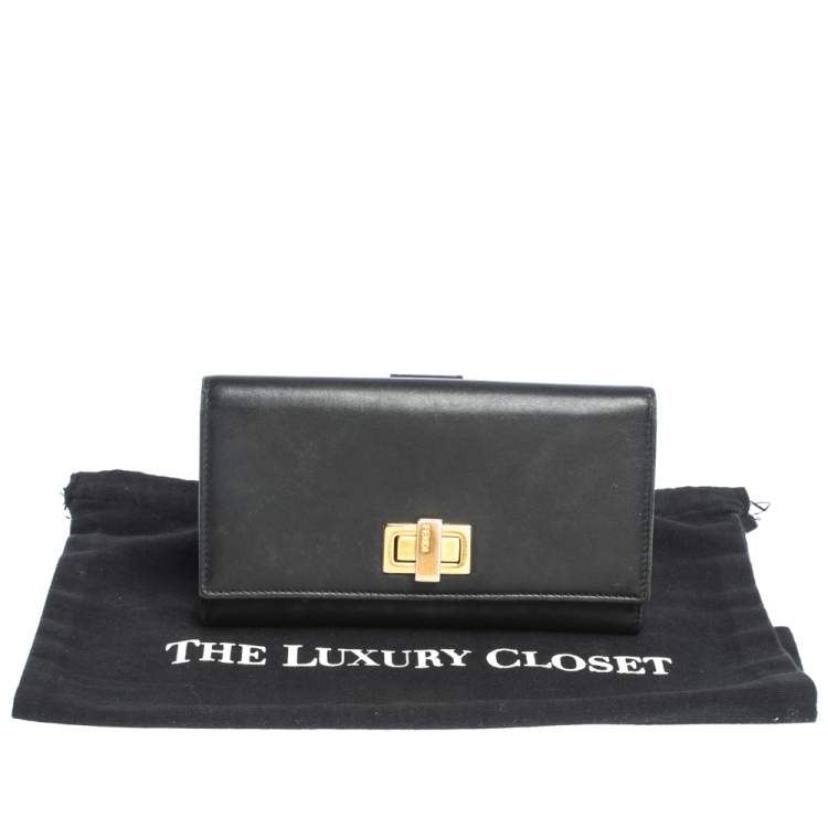 Pre Owned Fendi Black Leather Peekaboo Continental Wallet
