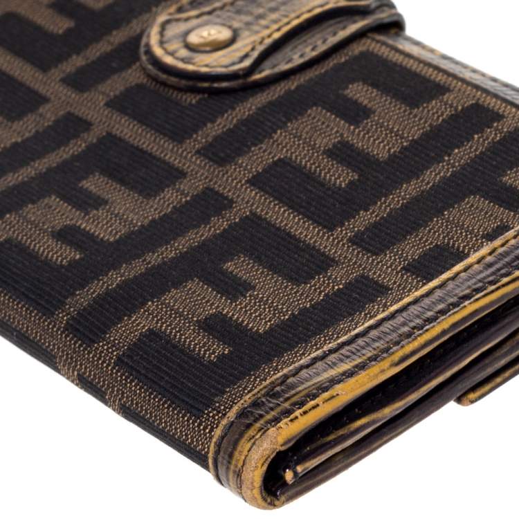 Pre Owned Fendi Tobacco Zucca Canvas and Leather Continental Wallet 