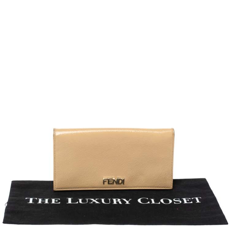 Pre Owned Fendi Beige Patent Leather Logo Flap Continental Wallet