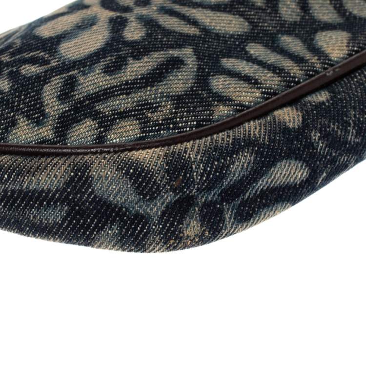 Pre Owned Fendi Navy Blue Embossed Denim Baguette Bag