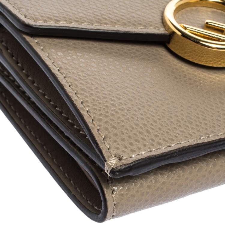 Pre Owned Fendi Beige Leather Micro Trifold Compact Wallet