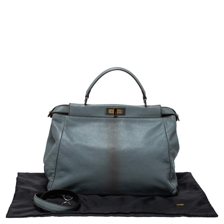 مملوكة مسبقًا Fendi Grey Leather Large Peekaboo Top Handle Bag