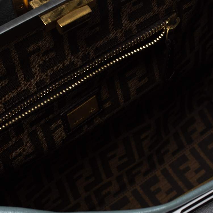 مملوكة مسبقًا Fendi Grey Leather Large Peekaboo Top Handle Bag
