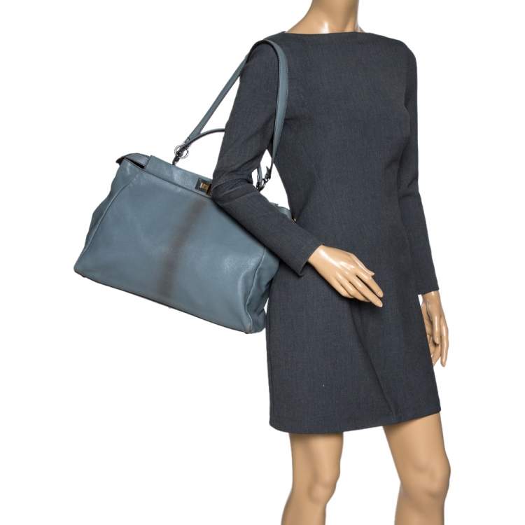 مملوكة مسبقًا Fendi Grey Leather Large Peekaboo Top Handle Bag