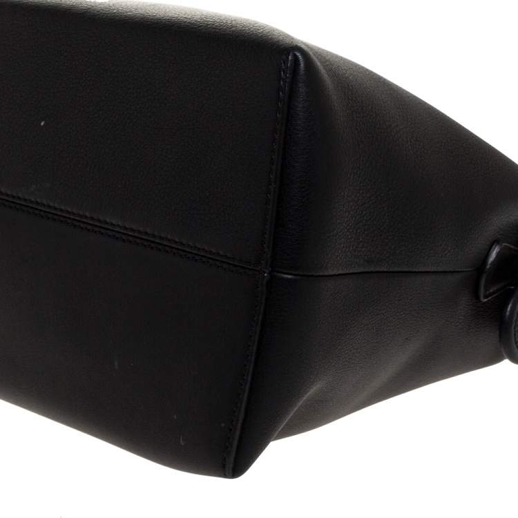 Pre Owned Fendi Black Leather Medium By The Way Boston Bag