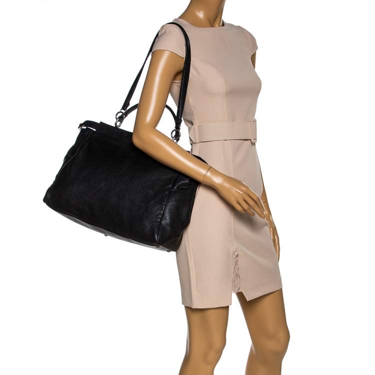 Pre Owned Fendi Black Leather Large Peekaboo Top Handle Bag
