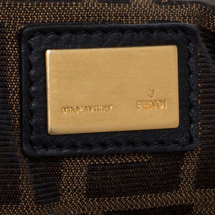 Pre Owned Fendi Black Leather Large Peekaboo Top Handle Bag