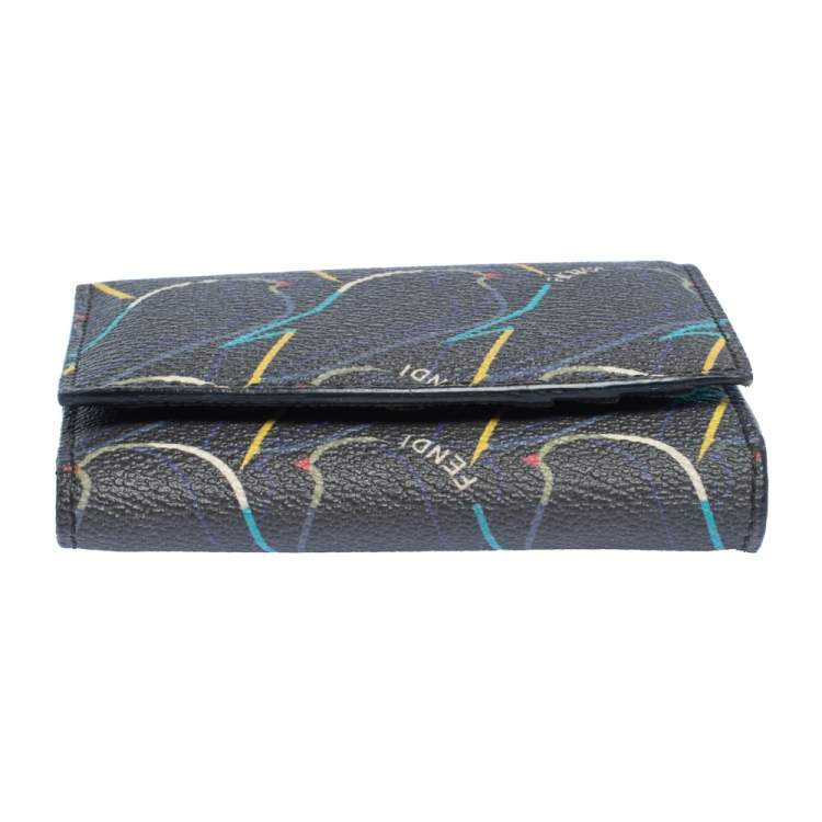 مملوكة مسبقًا Fendi Multicolor Ellite Birds Print Leather Flap Compact Wallet