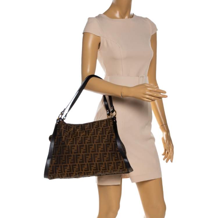 Fendi Zucca Canvas Shoulder Bag (SHG-33332) – LuxeDH