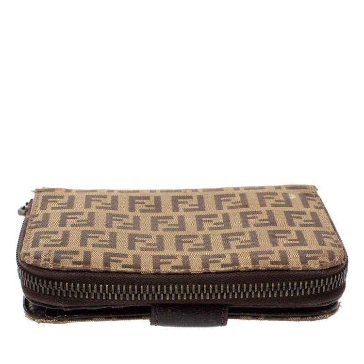 Pre Owned Fendi Beige/Brown Zucchino Canvas and Leather Compact Wallet