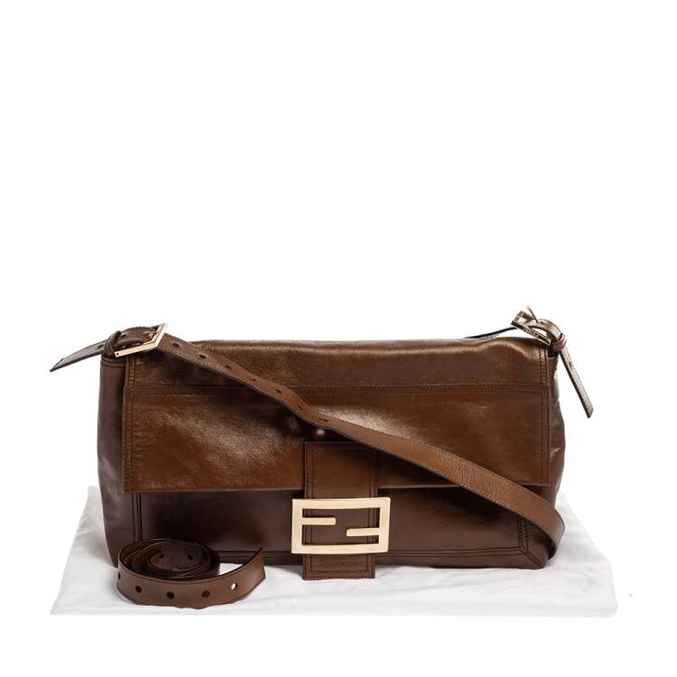 Pre Owned Fendi Brown Leather Large Mamma Baguette Shoulder Bag