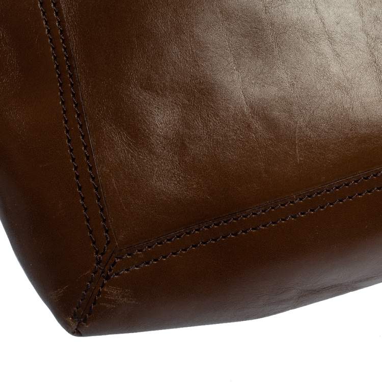 Pre Owned Fendi Brown Leather Large Mamma Baguette Shoulder Bag