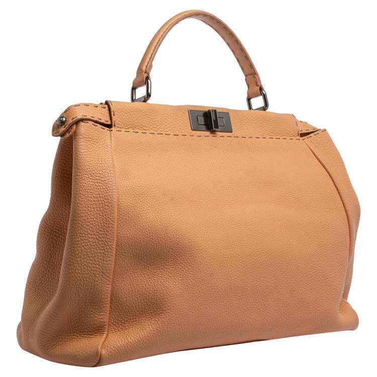 Pre Owned Fendi Peach Selleria Leather Large Peekaboo Top Handle Bag