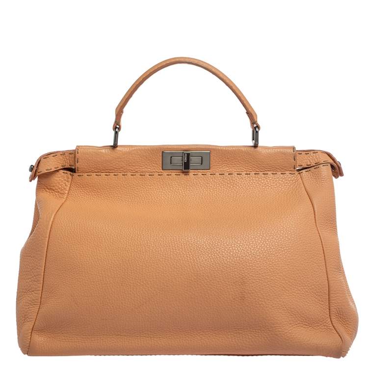 Pre Owned Fendi Peach Selleria Leather Large Peekaboo Top Handle Bag