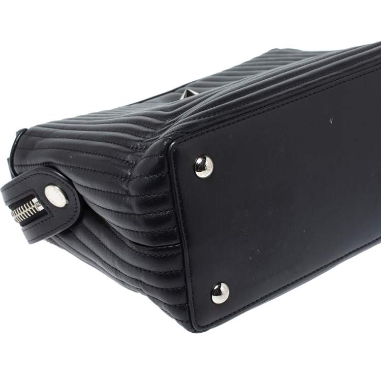 Pre Owned Fendi Black Quilted Leather Dotcom Click Shoulder Bag