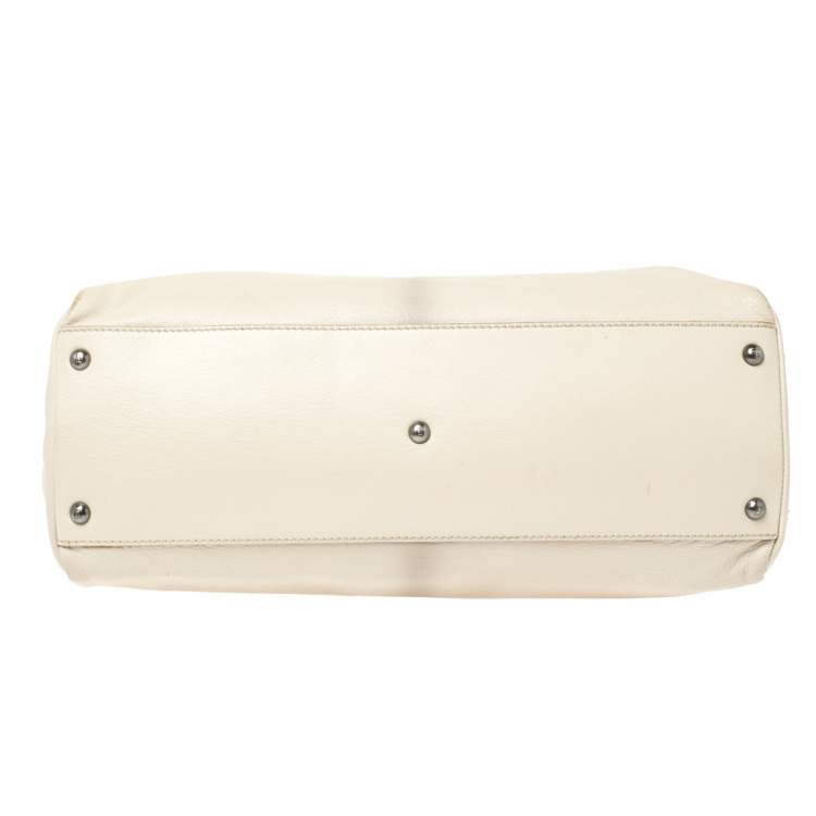 Pre Owned Fendi Cream Leather Large Peekaboo Top Handle Bag