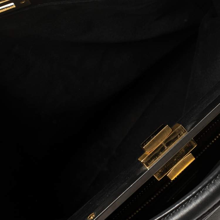 Pre Owned Fendi Black Leather Large Peekaboo Top Handle Bag