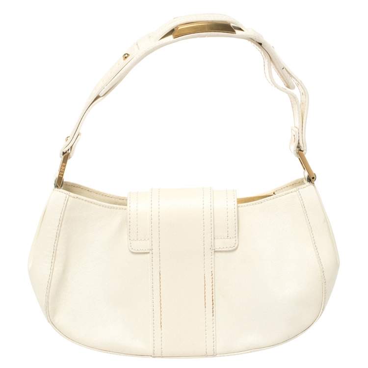 Pre Owned Fendi White Leather Baguette Bag