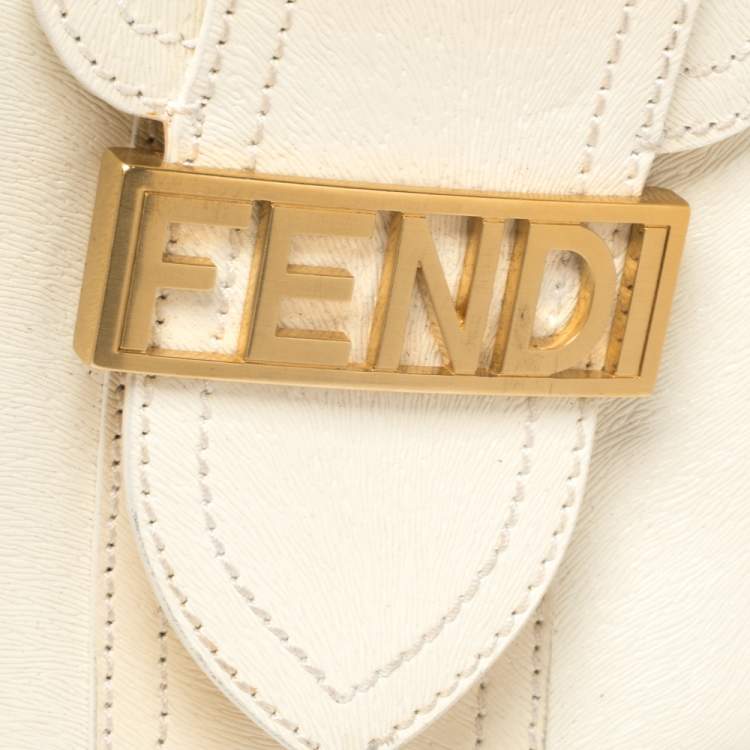 Pre Owned Fendi White Leather Baguette Bag