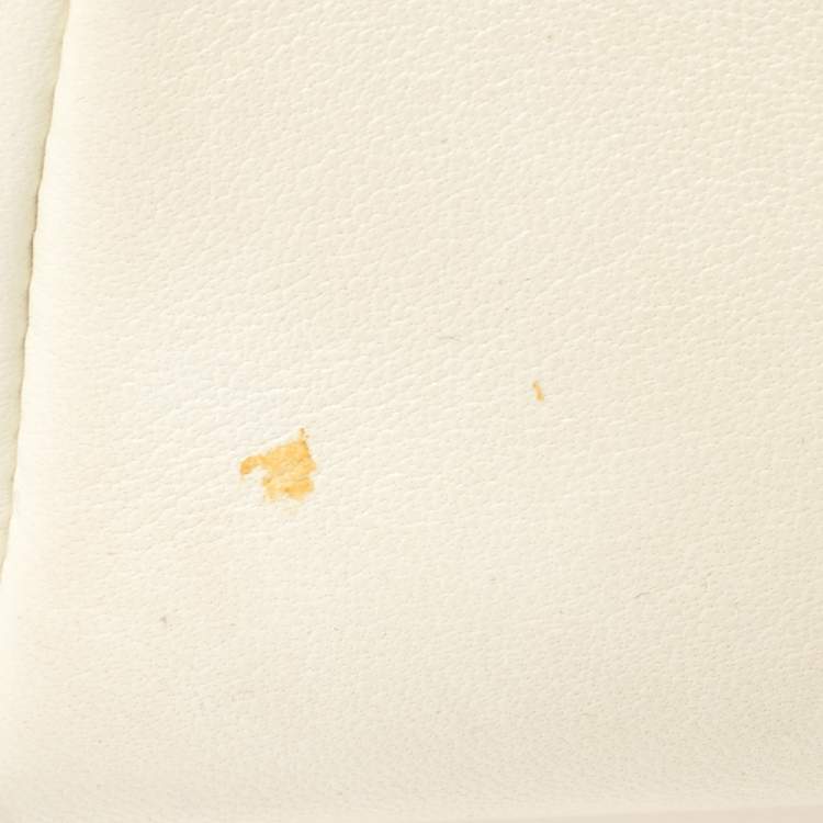Pre Owned Fendi Off White Leather Micro Peekaboo Top Handle Bag