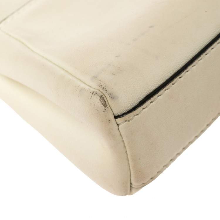 Pre Owned Fendi Off White Leather Micro Peekaboo Top Handle Bag