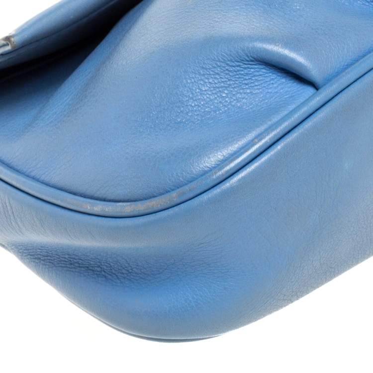 Pre Owned Fendi Blue Leather Fendista Chain Shoulder Bag