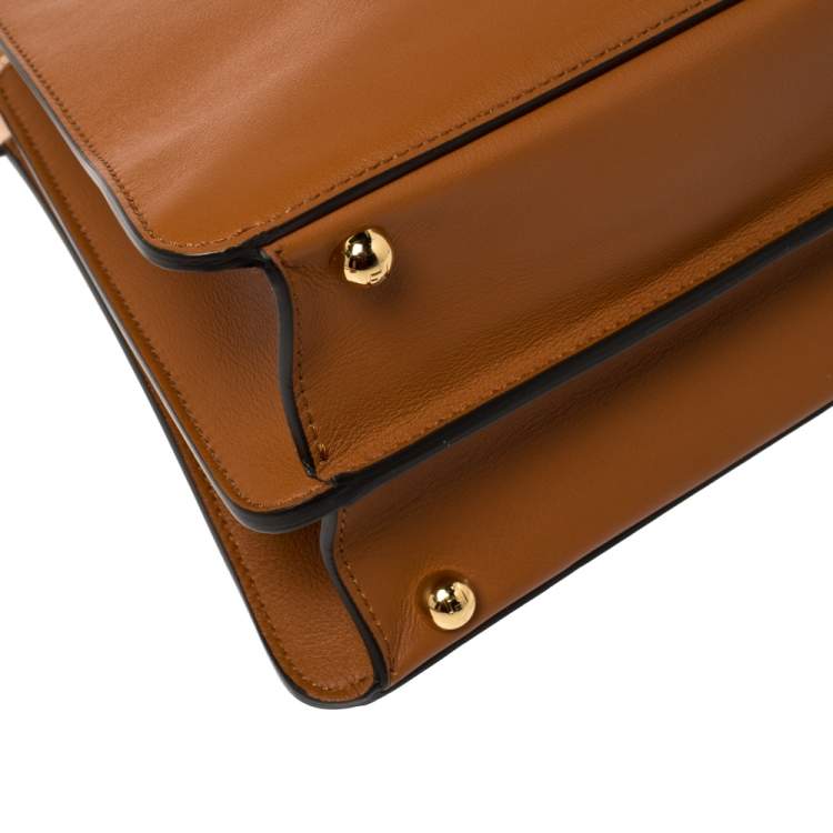 Pre Owned Fendi Brown Leather Medium Peekaboo ISeeU Top Handle Bag