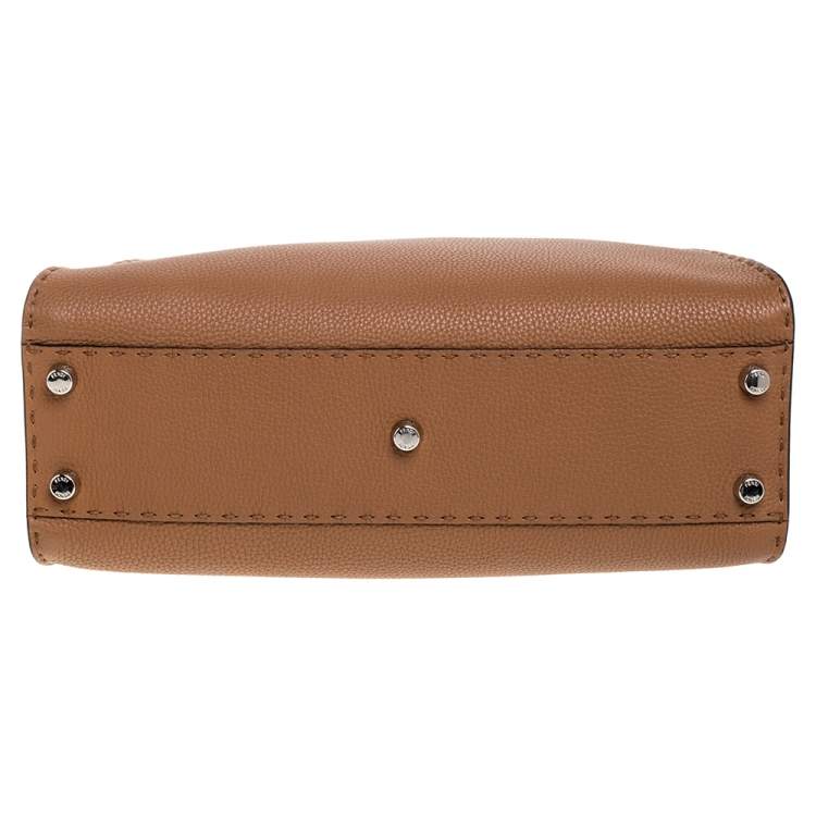 مملوكة مسبقًا Fendi Brown Selleria Leather Medium Peekaboo Top Handle Bag