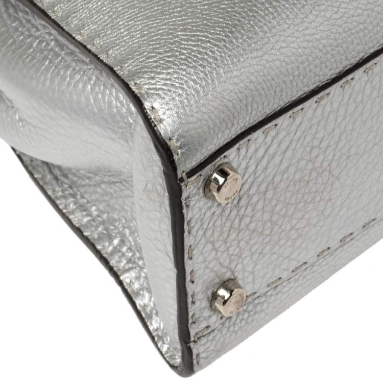 Pre Owned Fendi Metallic Silver Selleria Leather Medium Peekaboo Top Handle Bag