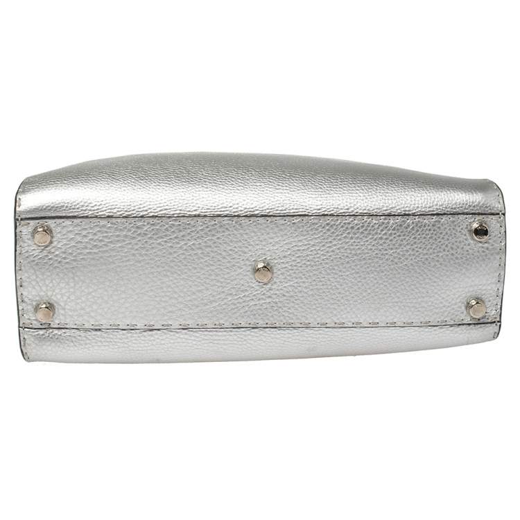 Pre Owned Fendi Metallic Silver Selleria Leather Medium Peekaboo Top Handle Bag