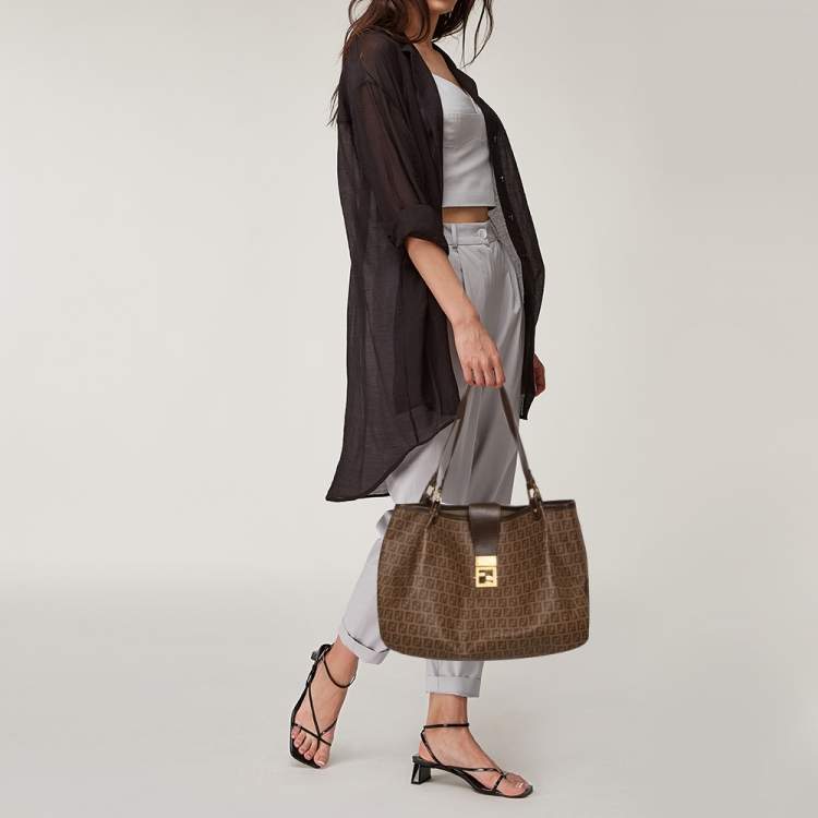 Pre Owned Fendi Brown Zucchino Coated Canvas and Leather Chiusura Tote