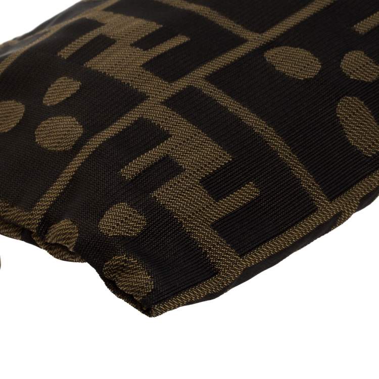 مملوكة مسبقًا Fendi Tobacco Zucca Canvas Pouch