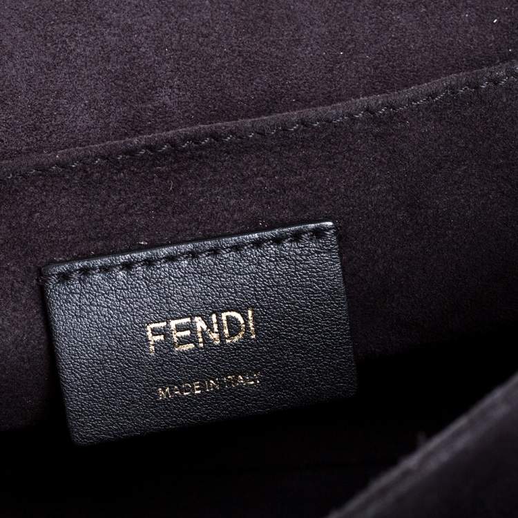 Pre Owned Fendi Black Leather Kan I Scalloped Crossbody Bag