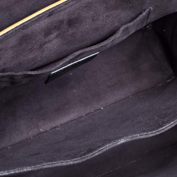 Pre Owned Fendi Black Leather Kan I Scalloped Crossbody Bag
