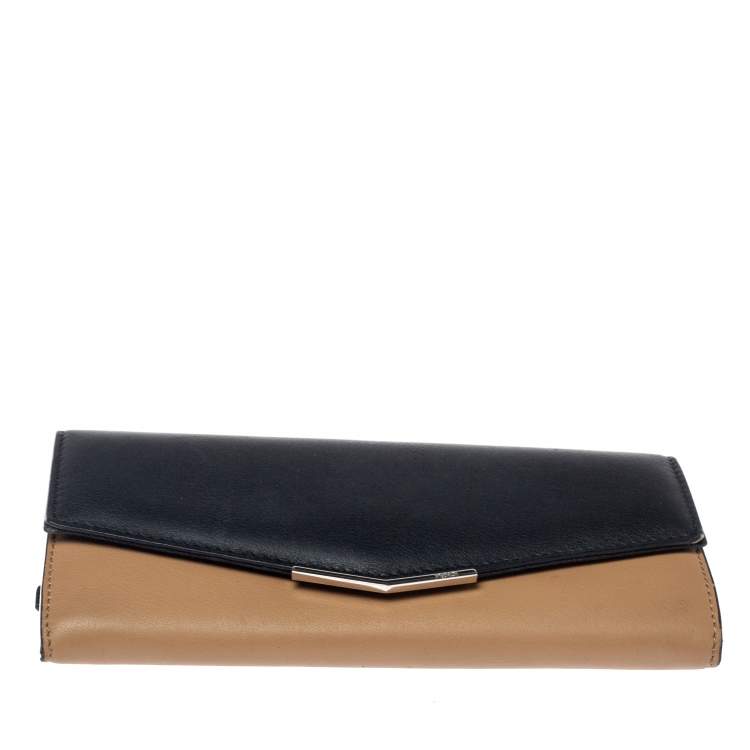 Pre Owned Fendi Beige/Black Leather Envelope Continental Wallet