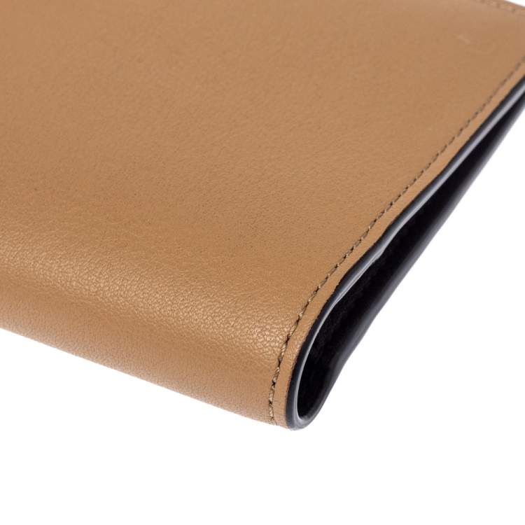 Pre Owned Fendi Beige/Black Leather Flap Continental Wallet