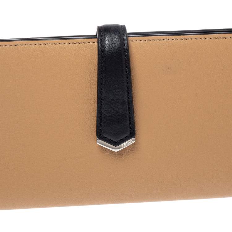 Pre Owned Fendi Beige/Black Leather Flap Continental Wallet