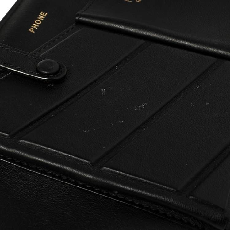 Pre Owned Fendi Black Leather Belt Bag