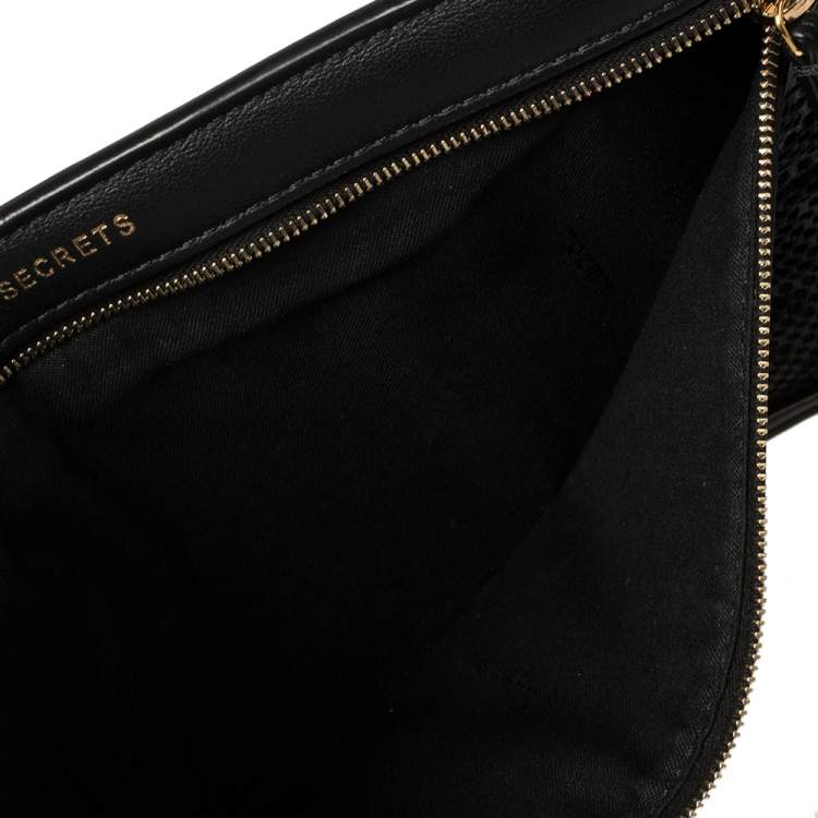 Pre Owned Fendi Black Leather Belt Bag