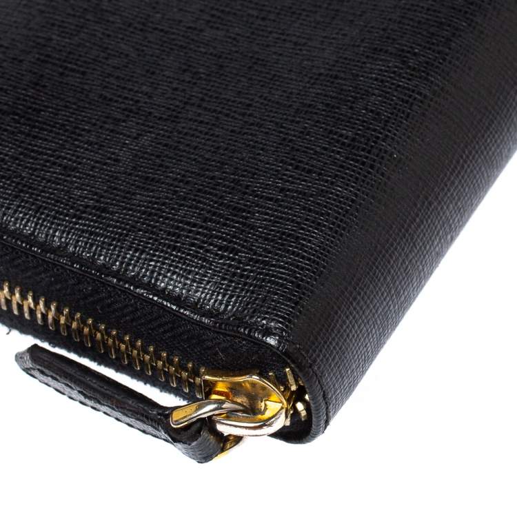 Pre Owned Fendi Black Leather Elite Zip Around Wallet