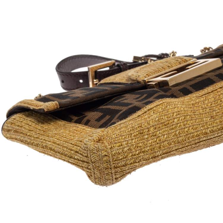 مملوكة مسبقًا Fendi Tobacco Zucca Canvas and Raffia Baguette Chain Shoulder Bag