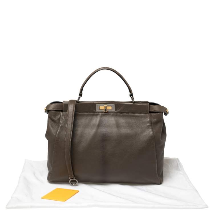 Pre Owned Fendi Olive Green Leather Large Peekaboo Top Handle Bag