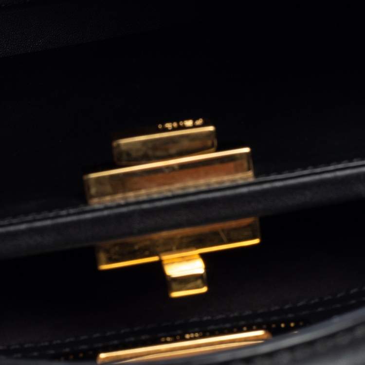 Pre Owned Fendi Black Leather Medium Whipstitched Peekaboo Top Handle Bag